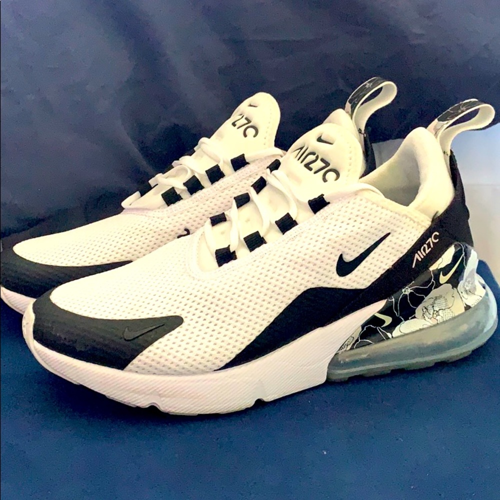 Nike air 270